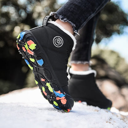 Sova Boots barn - Novolune
